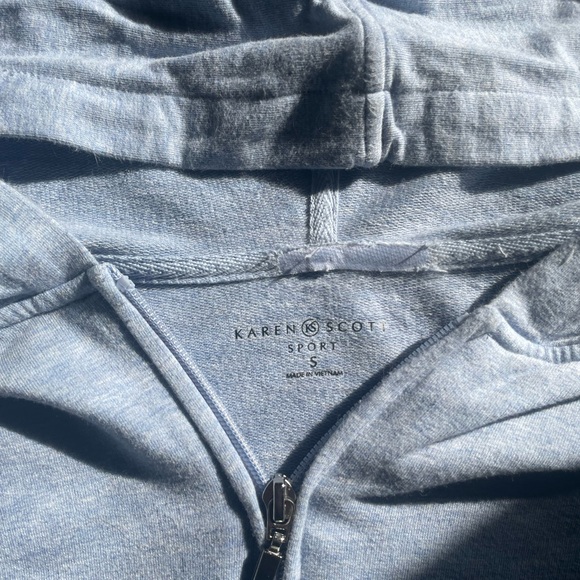 sky blue zip up - Picture 2 of 5